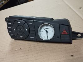 Chrysler Pacifica Orologio P04685904AC