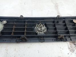 Volkswagen Golf II Atrapa chłodnicy / Grill 