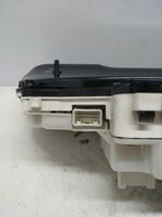 Toyota Avensis Verso Tachimetro (quadro strumenti) 8380044A50