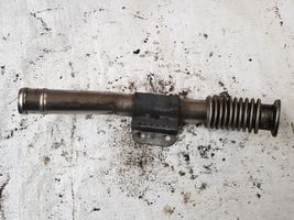 Opel Vectra B Tuyau de raccordement solide EGR 90570358