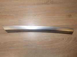 Audi Q7 4L Baguette moulure de porte arrière 4L0867420