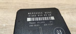 Mercedes-Benz C AMG W203 Centralina/modulo portiere 2038206526