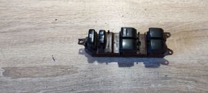 Toyota Avensis T270 Electric window control switch 8404005040