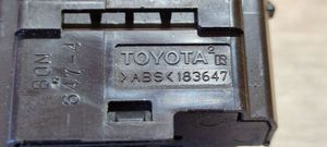 Toyota Avensis T270 Veidrodėlių jungtukas 183647