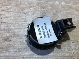 Volvo S40 Aukšto dažnio garsiakalbis galinėse duryse 30657119