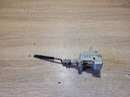 Volkswagen Bora Serratura del tappo del serbatoio del carburante 1J0810773