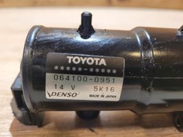 Toyota Prius (XW20) Pompa cyrkulacji / obiegu wody 0641000951