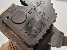 Opel Corsa D Pedal del acelerador 13305804