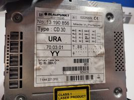 Opel Astra H Unità principale autoradio/CD/DVD/GPS 13190856