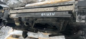 Opel Meriva B Комплект радиатора 13330998