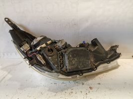 Subaru Legacy Lampa przednia 