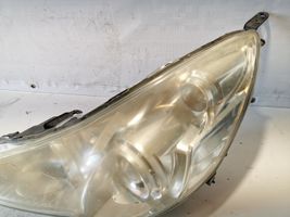 Subaru Legacy Lampa przednia 