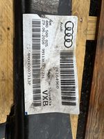 Audi Q7 4M Sottotelaio posteriore 4M0500025