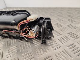 BMW 7 F01 F02 F03 F04 Peleninė panelėje 9119317