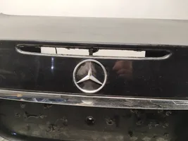 Mercedes-Benz E W211 Takaluukun/tavaratilan kansi 
