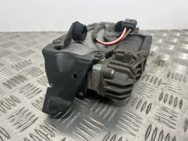 Mercedes-Benz E W213 Ilmajousituksen kompressoripumppu A0993200004