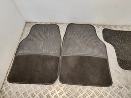 Volkswagen Jetta V Car floor mat set 