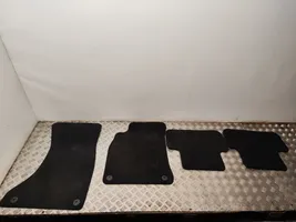 Audi A4 Allroad Car floor mat set 