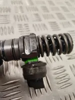 Volkswagen Jetta V Injecteur de carburant 038130073AG