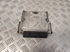 Renault Master II Sterownik / Moduł ECU 0281010784