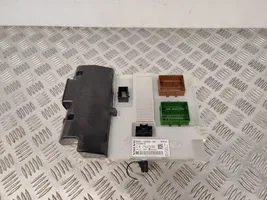 Volvo V60 Module de fusibles 31327995AA