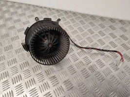 Opel Zafira B Heater fan/blower D8087