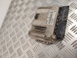 Opel Zafira B Sterownik / Moduł ECU 55566279