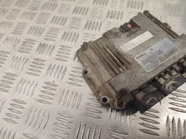 Peugeot 206 CC Sterownik / Moduł ECU 9644157380