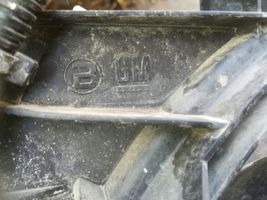 Opel Corsa C Osłona wentylatora chłodnicy 8038845