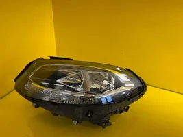 Mercedes-Benz B W246 W242 Lampa przednia 