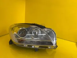 Mercedes-Benz ML W166 Lampa przednia 71008150701002