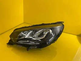 Peugeot 208 Lampa przednia 73313327