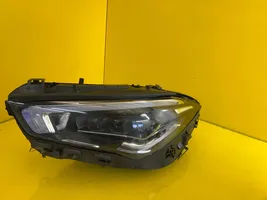 Mercedes-Benz CLA C118 X118 Lampa przednia A1189063100