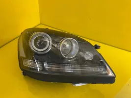 Mercedes-Benz ML W164 Lampa przednia A1648206861