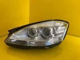 Mercedes-Benz S W221 Lampa przednia 