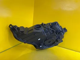 Audi A3 8Y Lampa przednia 8Y0941002