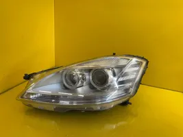 Mercedes-Benz S W221 Lampa przednia 