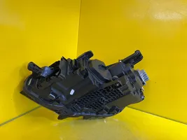 Volkswagen PASSAT B8 Lampa przednia 3G1941082T