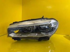 BMW X6 F16 Lampa przednia 7410683