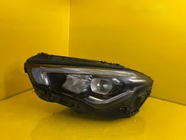 Mercedes-Benz CLA C118 X118 Lampa przednia A1189068500