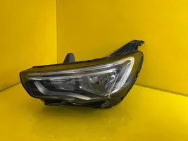 Opel Grandland X Priekinis žibintas YP0015680