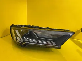 Audi Q7 4M Lampa przednia 