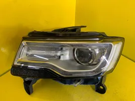 Jeep Grand Cherokee (WK) Lampa przednia 68144709AF