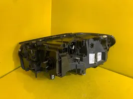 BMW X3 G01 Lampa przednia 8739654-09