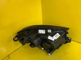 Mercedes-Benz E AMG W213 Lampa przednia A2139069109