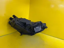 Audi A4 S4 B9 8W Lampa przednia 8W0941033D