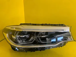 BMW 5 G30 G31 Lampa przednia 7214962-03