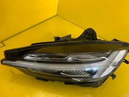 Volvo S60 Lampa przednia 32228866