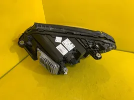 Mercedes-Benz C W205 Lampa przednia A2059062206