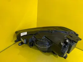 Volkswagen Golf Sportsvan Lampa przednia 517941034B